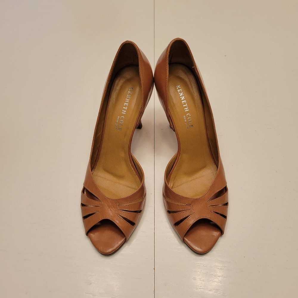 Kenneth Cole Camel Colored Peep Toe Heels